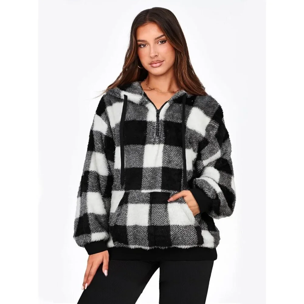 Women Black and White Plaid Oversized Fuzzy Fleece Zip up Hoodie Sweatshirt_4
